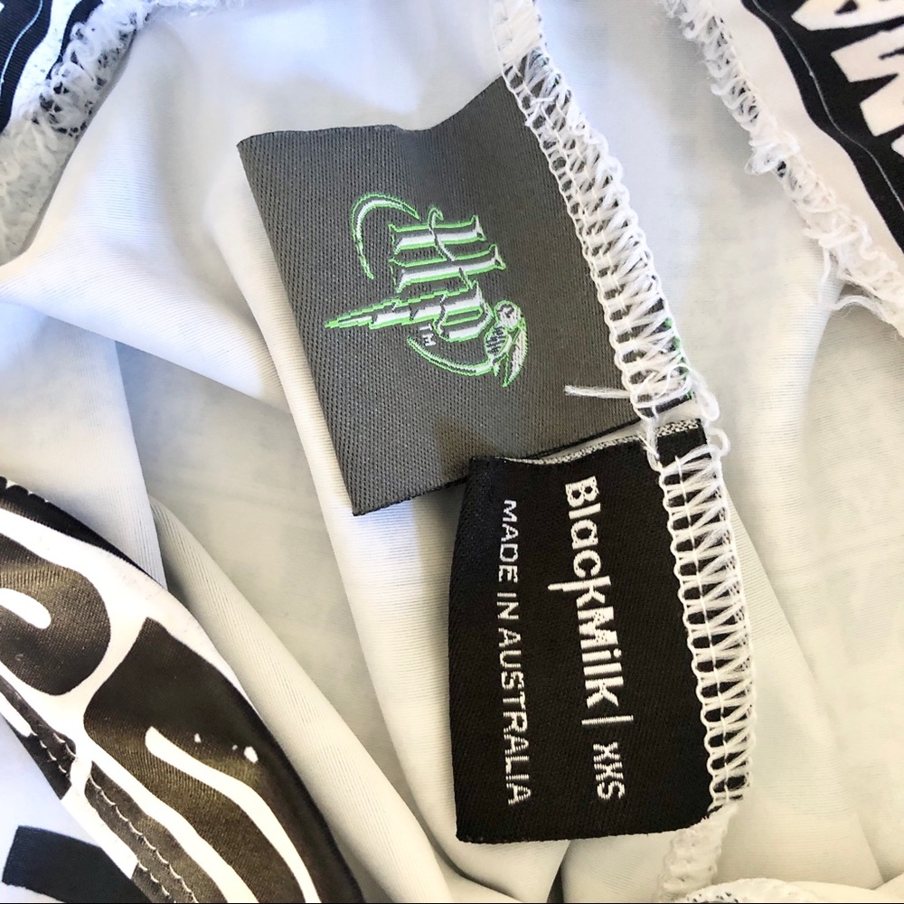 BLACKMILK Limited Edition Daily Prophet Harry Potter High Waist Leggings - Picture 7 of 8